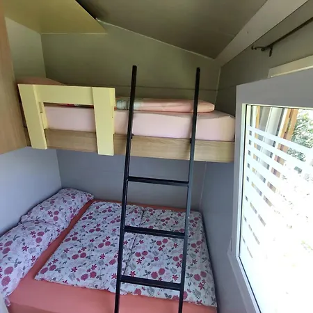 Mobilna Hiska Lebanc